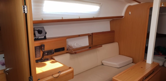 Jeanneau Sun Odyssey 30 i preowned for sale