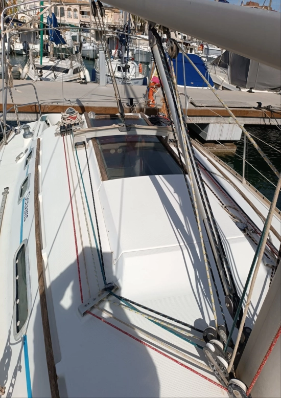 Beneteau Oceanis 300 gebraucht zum verkauf