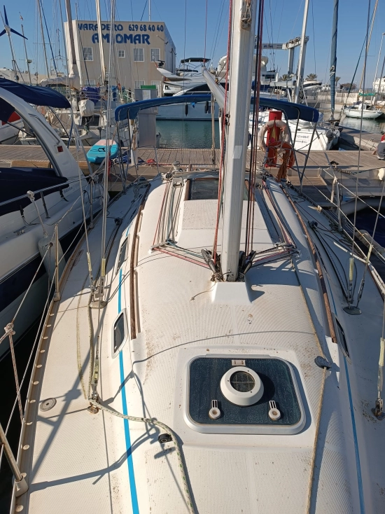 Beneteau Oceanis 300 gebraucht zum verkauf