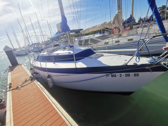 Dufour Yachts DUFOUR 28 preowned for sale