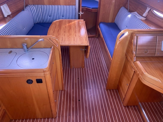 Bavaria Yachts BAVARIA 33 CRUISER gebraucht zum verkauf