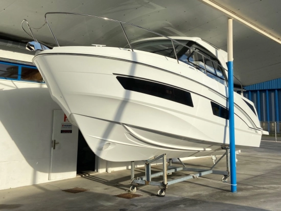 Beneteau Antares 9 neu zum verkauf