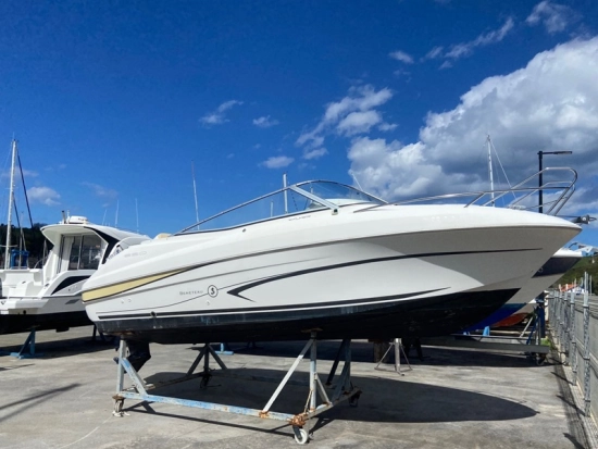 Beneteau Flyer 650 CABRIO gebraucht zum verkauf