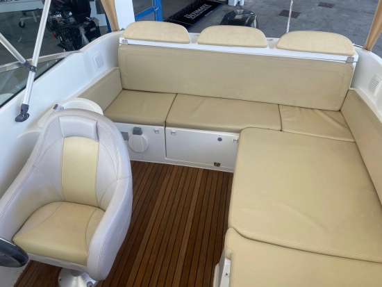 Beneteau Flyer 650 CABRIO gebraucht zum verkauf