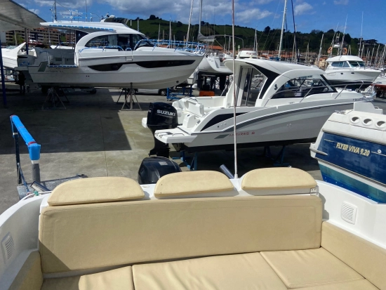 Beneteau Flyer 650 CABRIO gebraucht zum verkauf