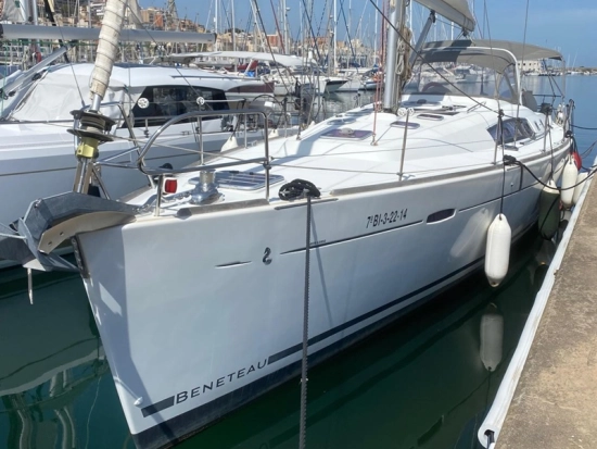 Beneteau Oceanis 50 preowned for sale