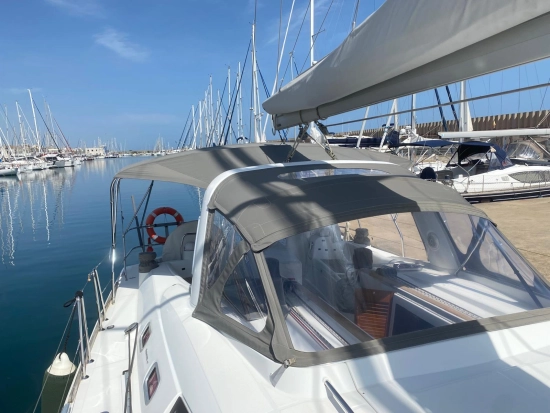 Beneteau Oceanis 50 preowned for sale