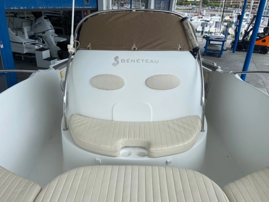 Beneteau Flyer 650 OPEN preowned for sale