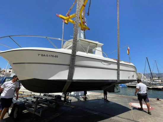 Ocqueteau 645 preowned for sale