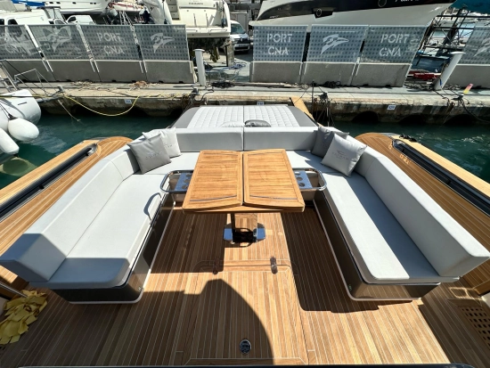 Cayman Yachts 540WA brand new for sale