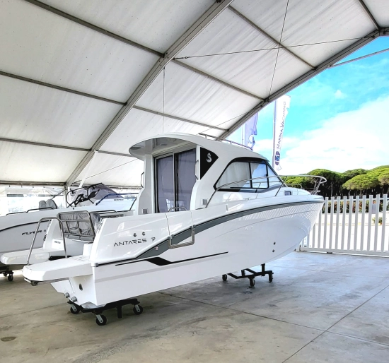 Beneteau Antares 7 OB brand new for sale