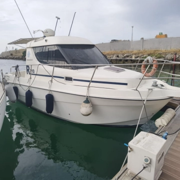 Rodman 810 preowned for sale