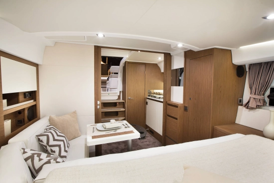 Jeanneau LEADER 36 neu zum verkauf