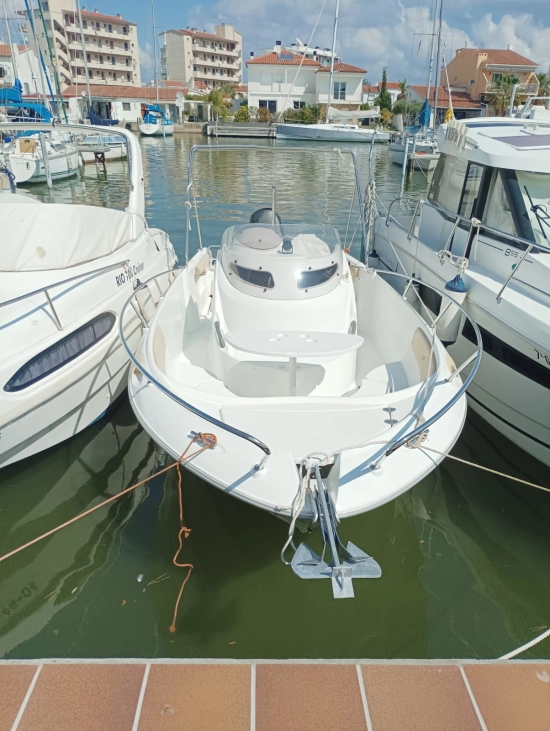 Beneteau Flyer 750 gebraucht zum verkauf