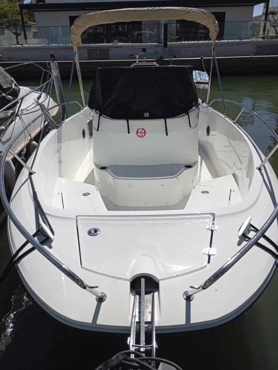 Beneteau CAP CAMARAT 750 CC gebraucht zum verkauf