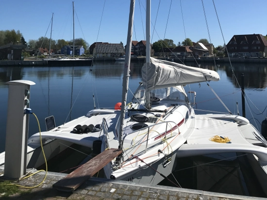 Dragonfly 28 Touring preowned for sale