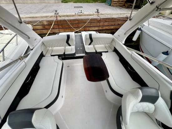 Regal 2500 Bowrider gebraucht zum verkauf