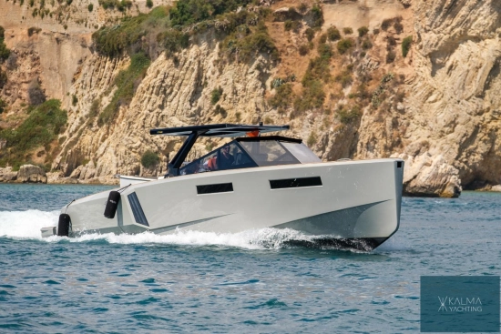 Evo Yachts R4 XT WA gebraucht zum verkauf