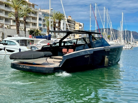 Evo Yachts R4 gebraucht zum verkauf