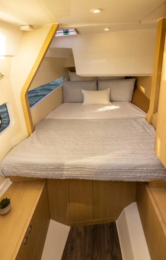 Aquila 32 Sport neu zum verkauf