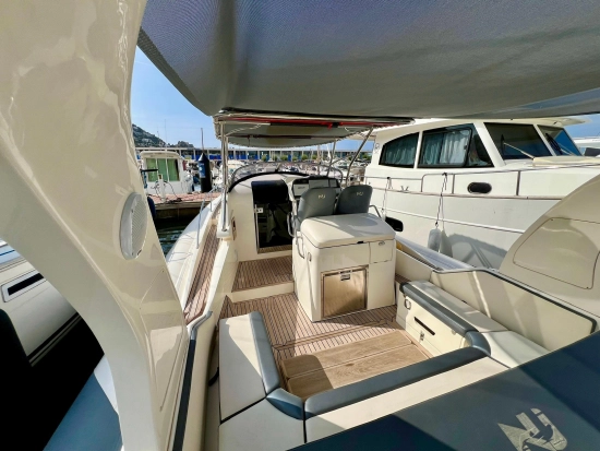 Nuova Jolly Prince 38 Sport Cabin gebraucht zum verkauf