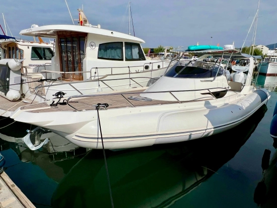 Nuova Jolly Prince 38 Sport Cabin gebraucht zum verkauf