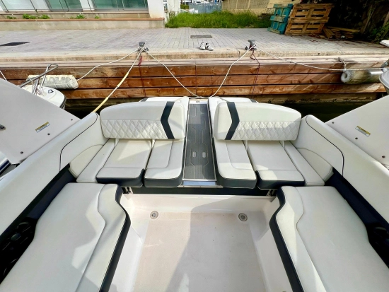 Regal Bowrider 2500 gebraucht zum verkauf