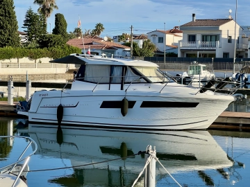 Jeanneau Merry Fisher 855 preowned for sale