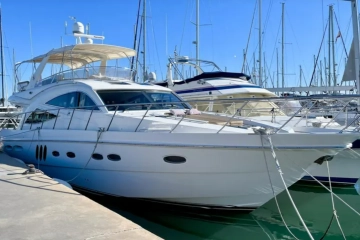 Sealine T60 preowned for sale