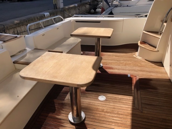 Ferretti 630 gebraucht zum verkauf