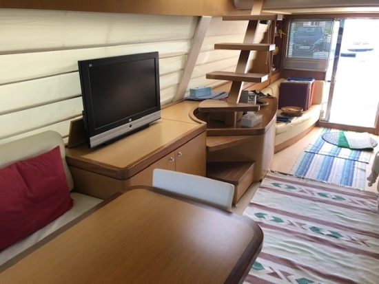 Ferretti 630 gebraucht zum verkauf