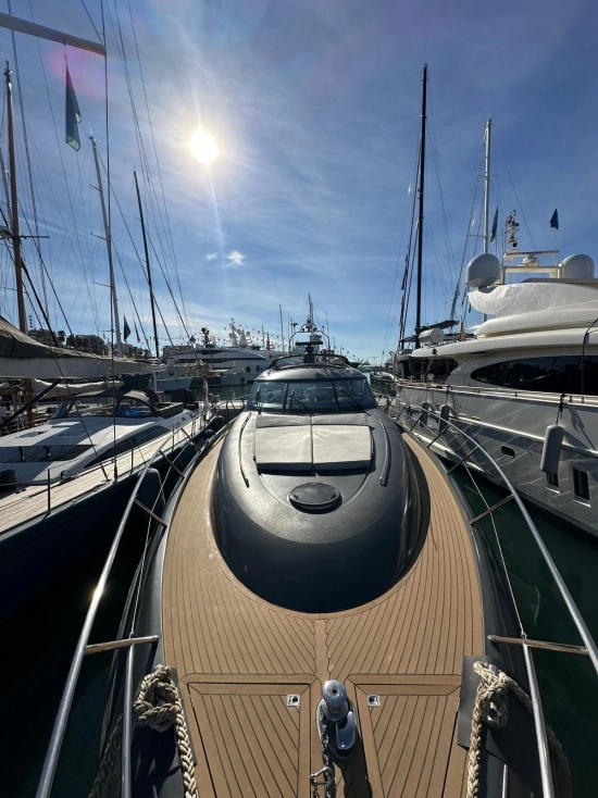Princess V65 gebrauchtes zum verkauf