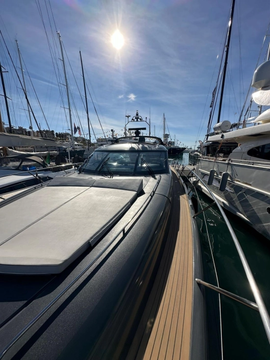 Princess V65 gebrauchtes zum verkauf