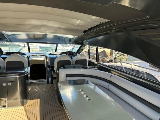 Princess V65 gebrauchtes zum verkauf