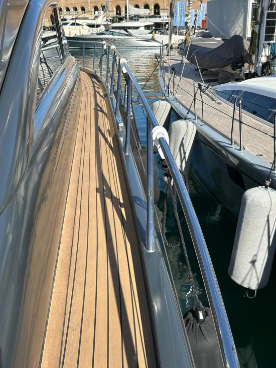 Princess V65 gebrauchtes zum verkauf
