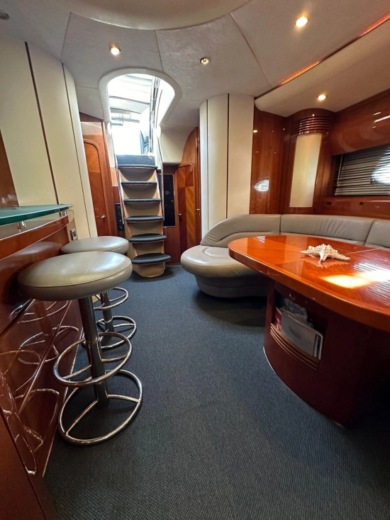 Princess V65 gebrauchtes zum verkauf