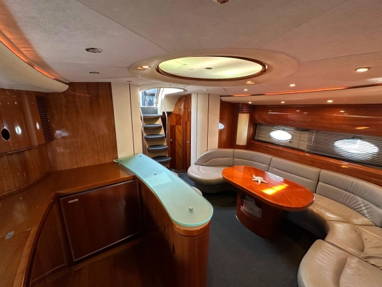 Princess V65 gebrauchtes zum verkauf