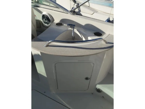 Sea Ray Sundeck 260 (incluido amarre) preowned for sale