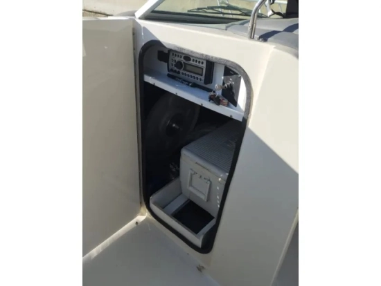 Sea Ray Sundeck 260 (incluido amarre) preowned for sale