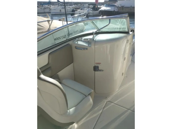 Sea Ray Sundeck 260 (incluido amarre) preowned for sale