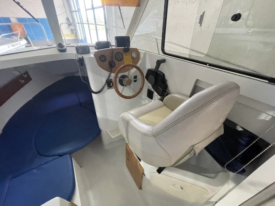 Beneteau Antares 650 HB preowned for sale