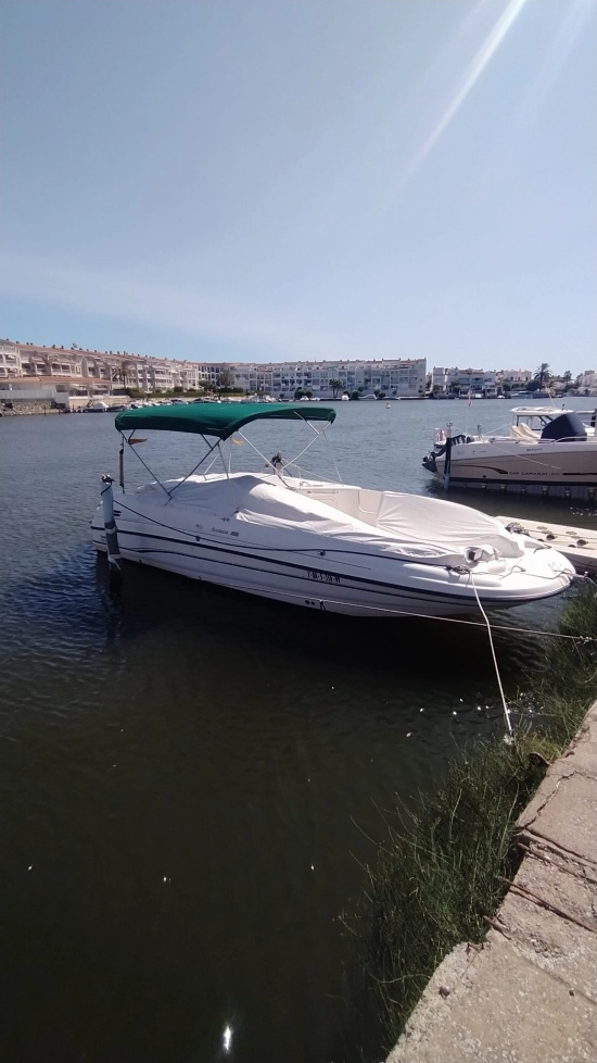 Chaparral SUNESTA 232 preowned for sale