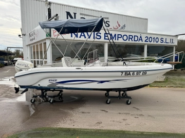 Ranieri Voyager 17 preowned for sale