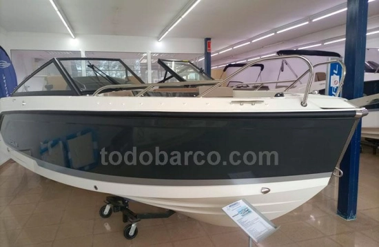 Quicksilver Bowrider Activ 605 brand new for sale