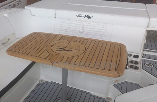 Sea Ray SPX 230  OB brand new for sale