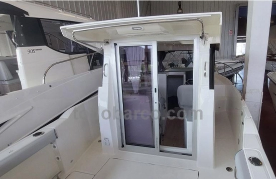 Quicksilver Pilothouse Captur 805 brand new for sale