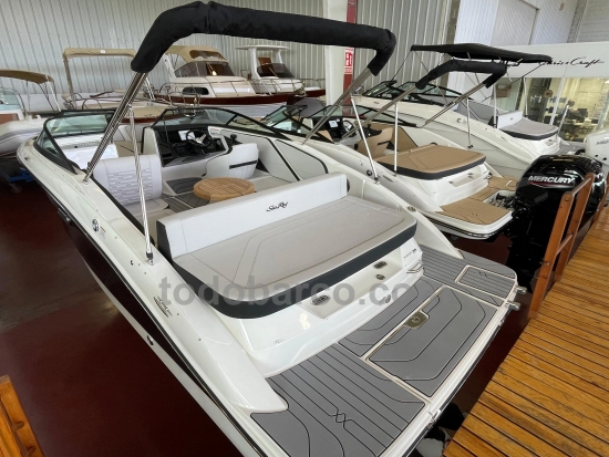 Sea Ray SPX 210 brand new for sale