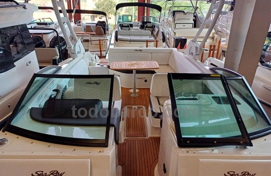 Sea Ray SDX 270 brand new for sale