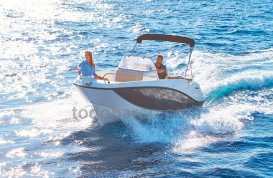 Quicksilver Open Activ 555 brand new for sale