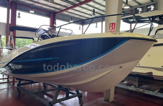 Quicksilver Open Activ 705 brand new for sale